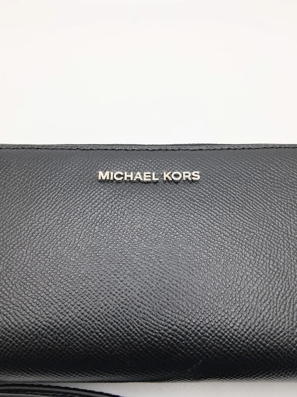 Michael Kors Black Pebbled Leather Jet Set Continental Wallet Wristlet NWOT